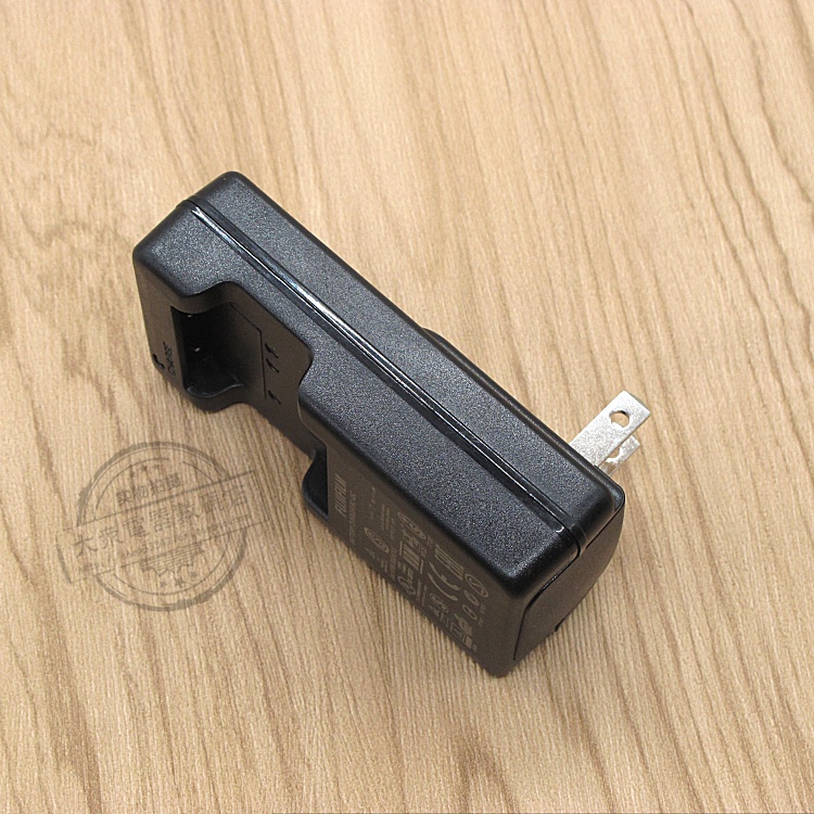 Đế Sạc Đứng Cho Máy Ảnh Fuji instax Mini90 Mini90s