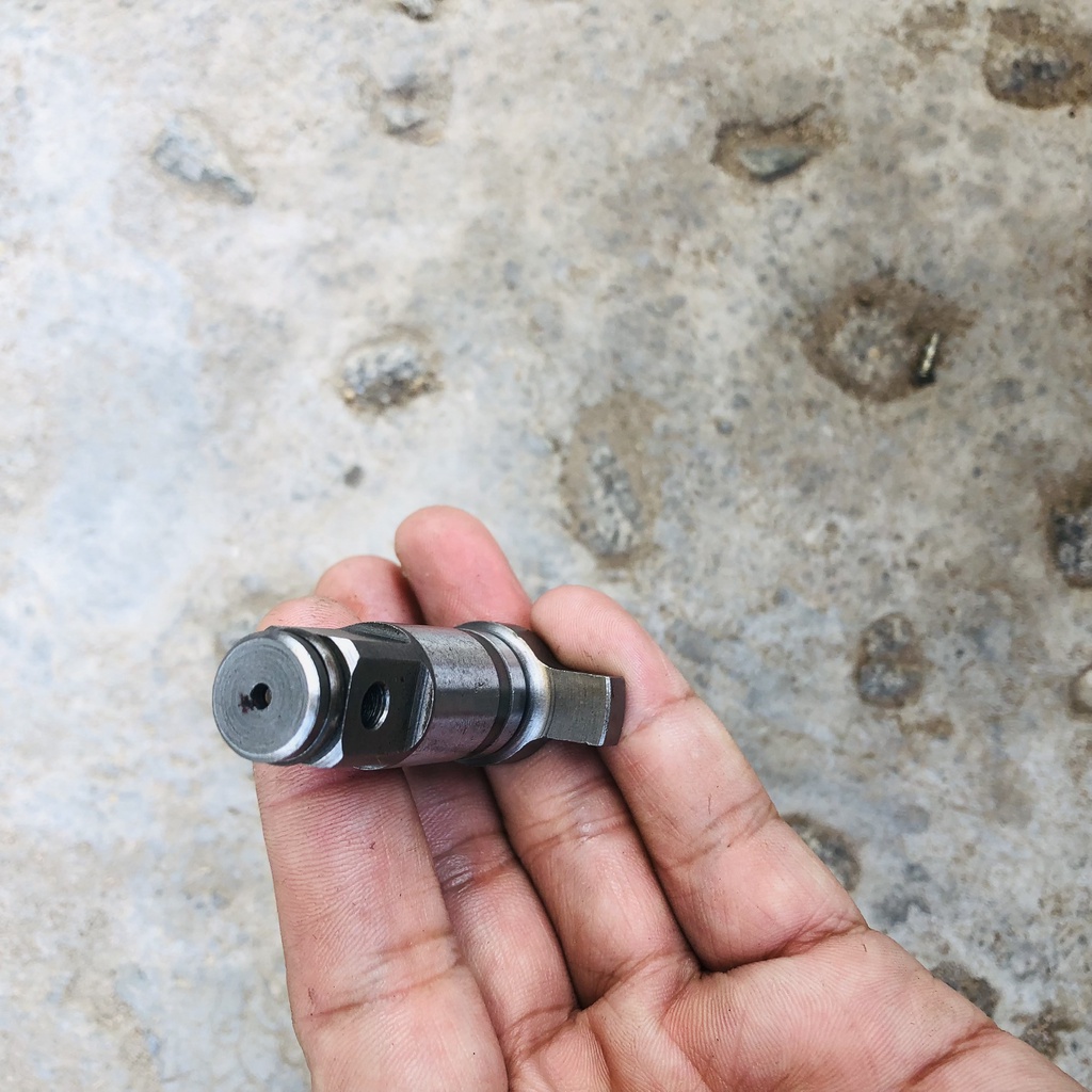 Đầu bulong chữ T cốt đường kính 16mm ,đường kính  8mm, đầu 1/2