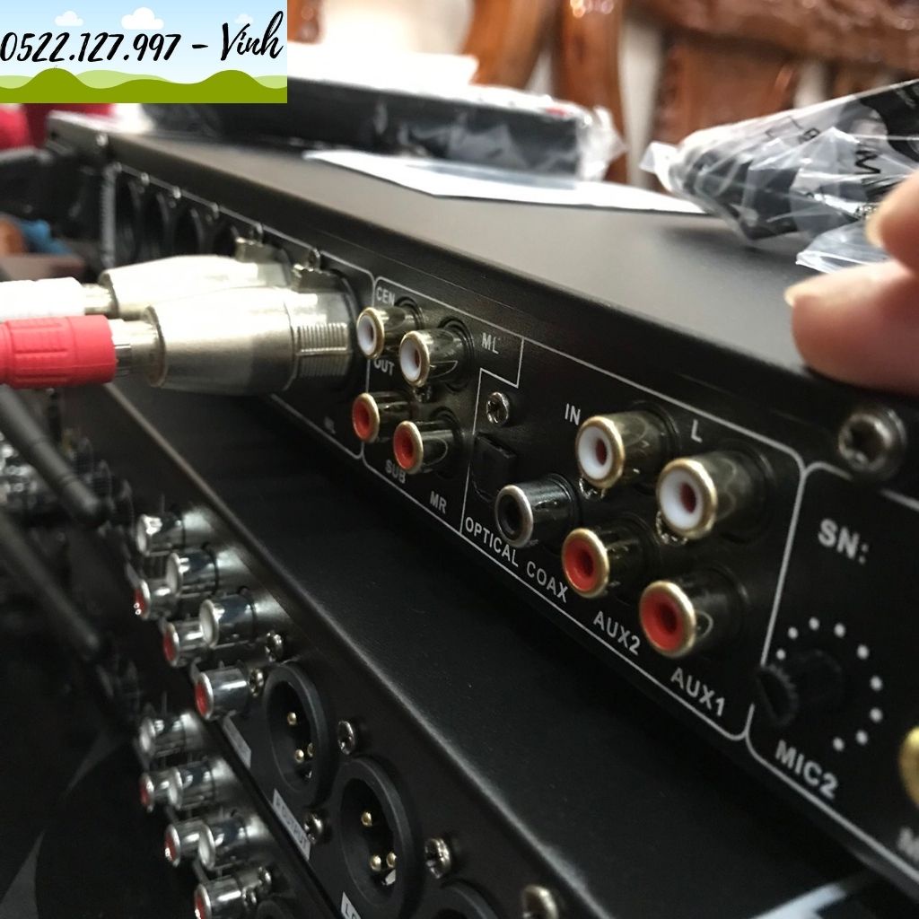 Vang số chỉnh cơ JBL 228 Pro- Gia Khang Shop