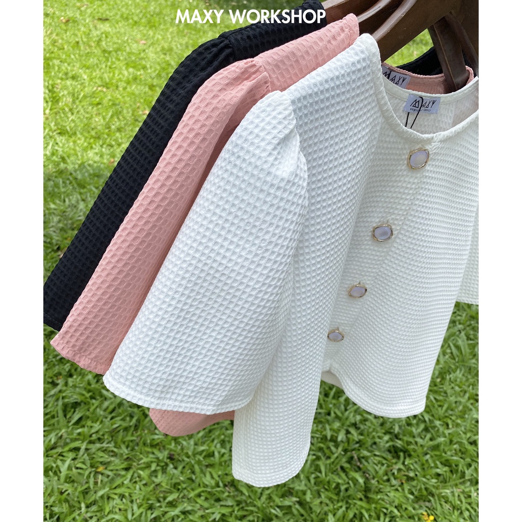 Áo nữ vai áo phồng sang chảnh Pearl Button Top Maxy Workshop