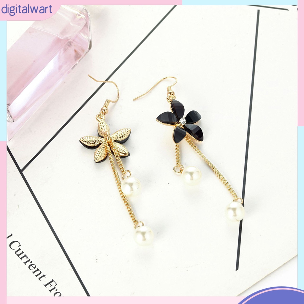 Đôi bông tay họa tiết hoa và ngọc trai thời trang cho nữ