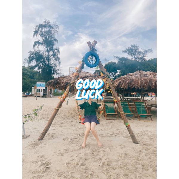 Áo sơ mi xanh ngắn ống tay loe cổ polo