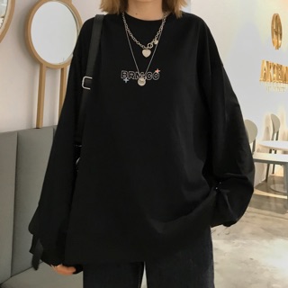 ÁO “ WHAT IS LOVE “ Sweater