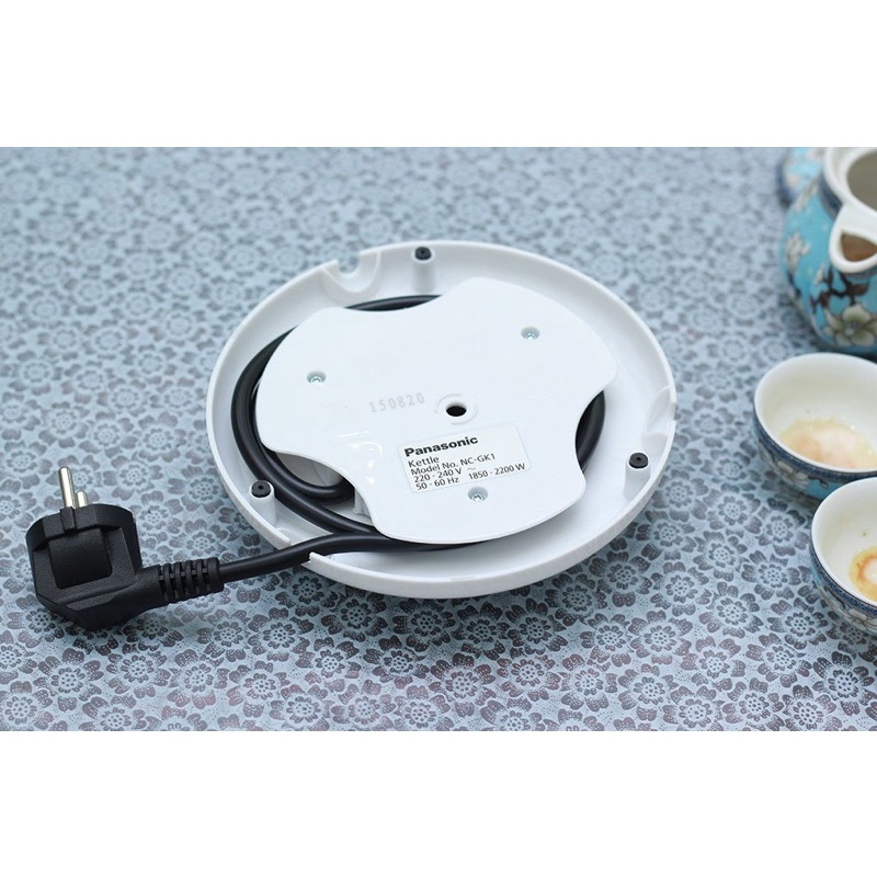 Bình đun siêu tốc Panasonic 1.7 lít NC-GK1WRA [HÀNG MỚI 100% BẢO HÀNH CHÍNH HÃNG 12 THÁNG
