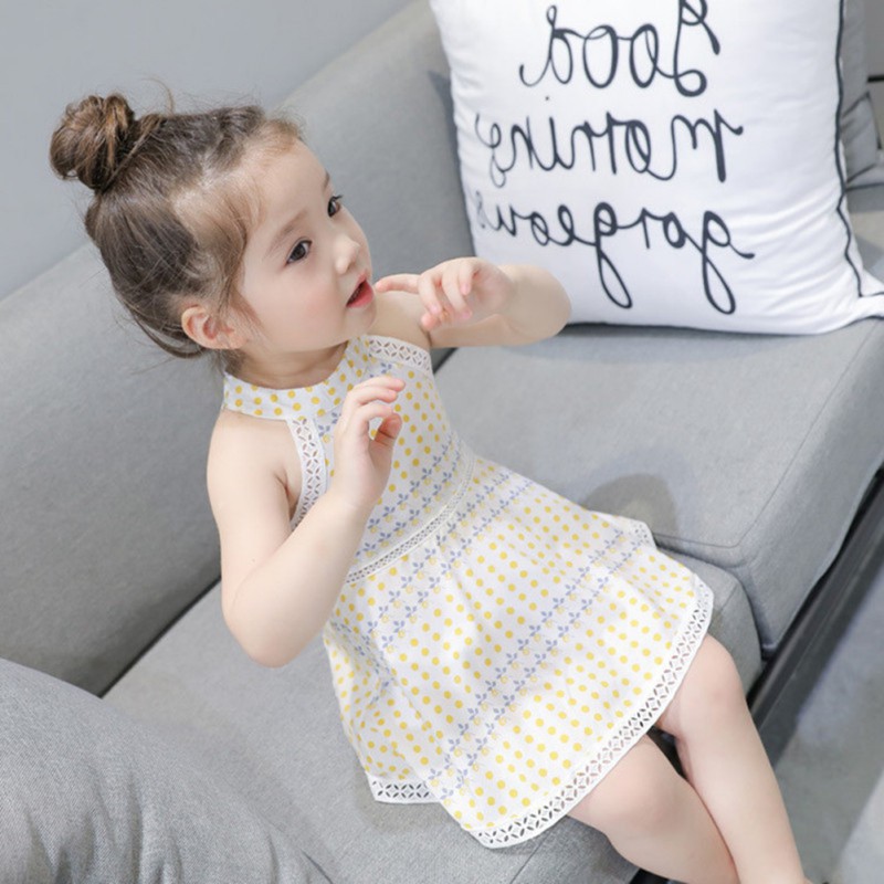 Đầm xòe cộc tay cổ tròn in họa tiết chấm bi xinh xắn cho bé gái