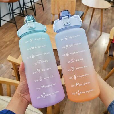 Bình uống nước chia vạch nhắc nhở uống nước dung tích 2L bằng nhựa Pc cao cấp