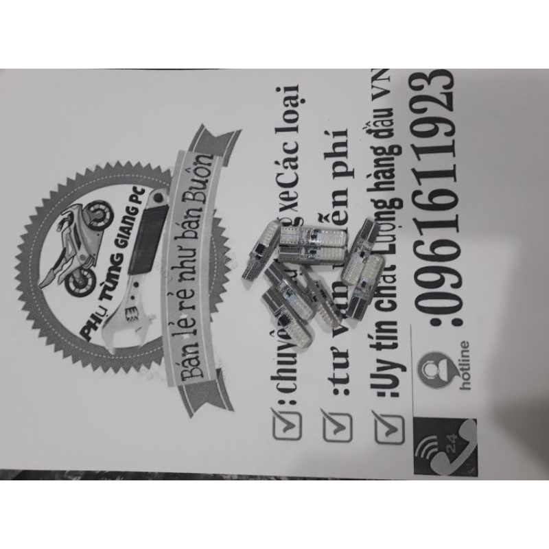 bóng đèn nháy xinhan f1 stop màu xanh dương(giá 1 đôi)