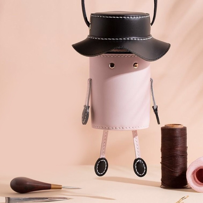 Túi Đeo Chéo Handmade, Tự Khâu Tay Sẵn Đường Chỉ May Hình Cao Bồi Siêu Đáng Yêu Làm Quà Tặng