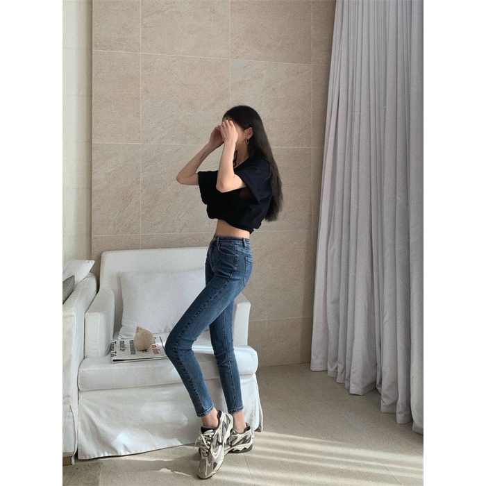 Áo Thun Nữ Ngắn Tay Cổ Tròn Thời Trang Hàn