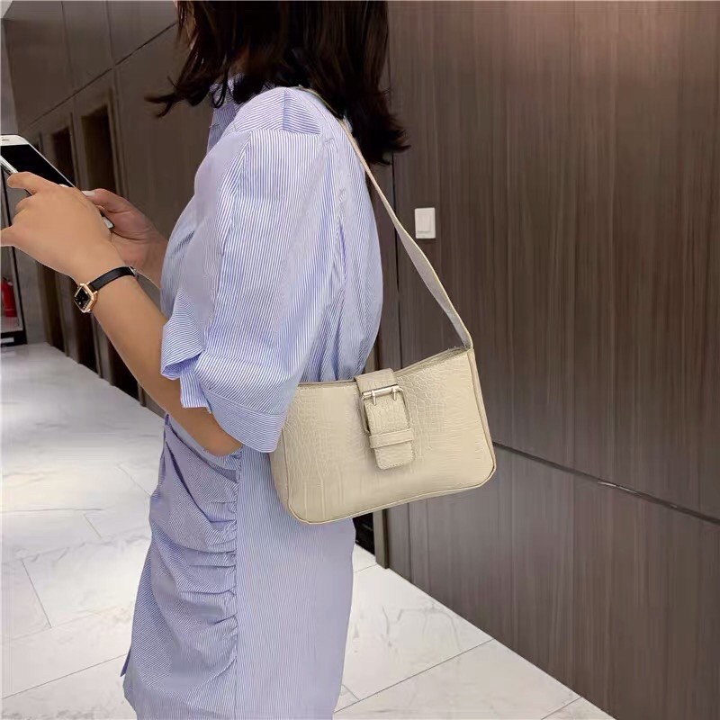 Túi da đeo vai ulzzang (có sẵn)