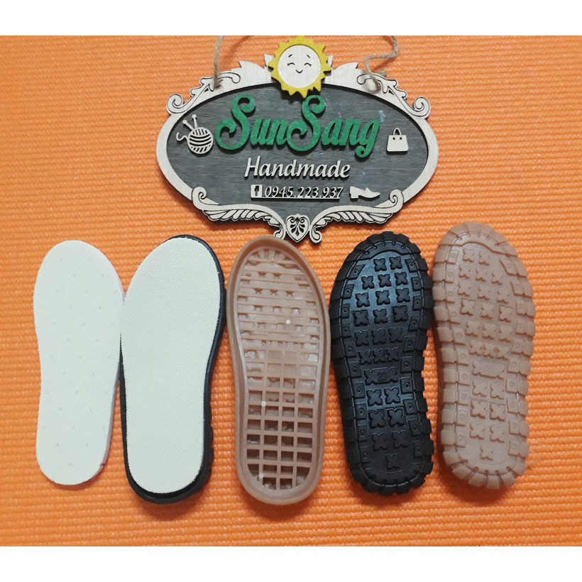 THANH LÝ - Đế giày nhựa dẻo cho bé dùng để móc giày dép