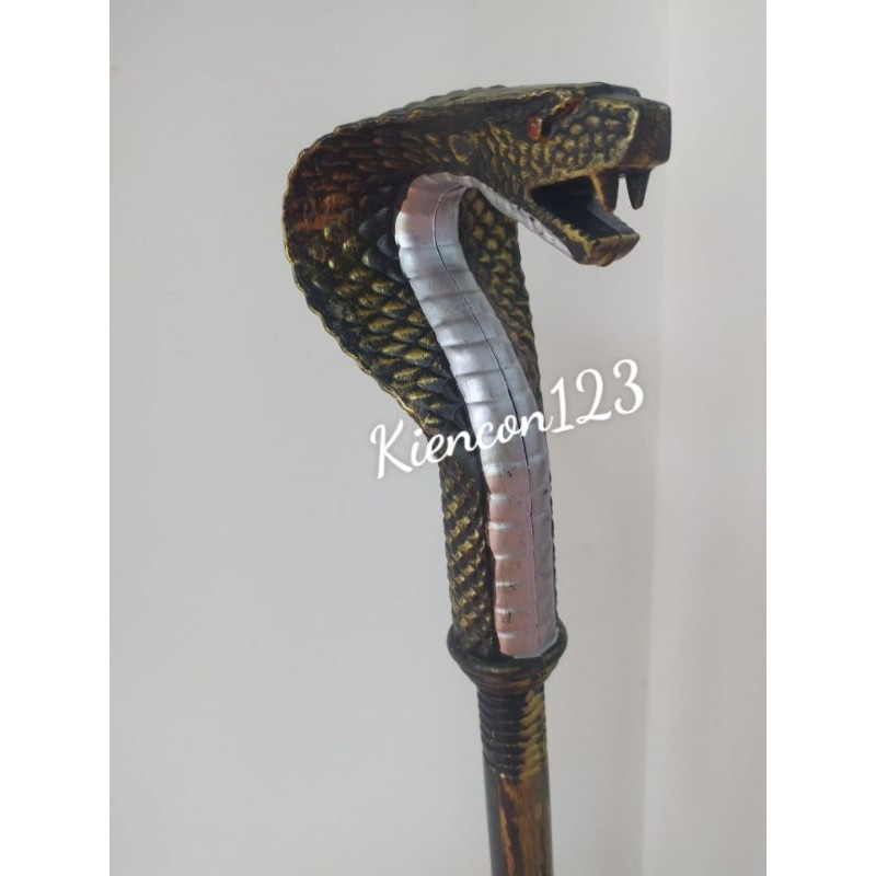 Gậy đầu rắn dài ~1m1. Vũ kh í hoá trang Halloween