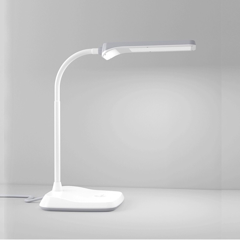 Đèn Học Rạng Đông Để Bàn Chống Cận Thị RD-36 Ánh Sáng Vàng Trắng Ấm Tăng Giảm Được Độ Sáng