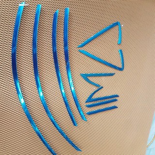 Nẹp viền cong kính Accent 2019-2020