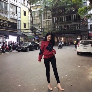 Áo len của Bích