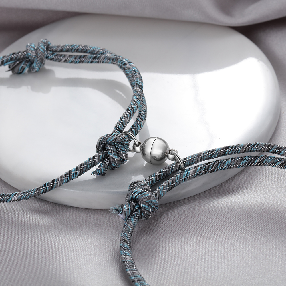 Set 2 Vòng Tay Cho Cặp Đôi Có Khóa Từ Tính