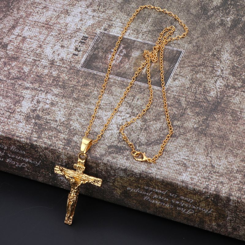 Dây chuyền mặt hình chữ thập có tượng chúa Jesus đính đá thời trang