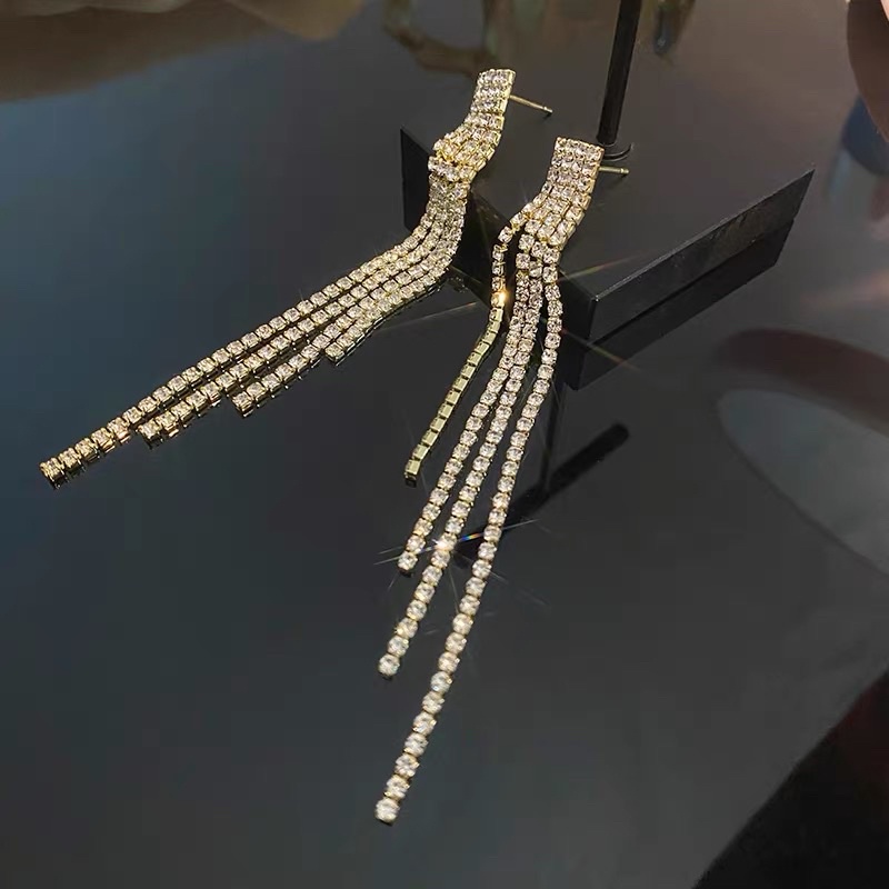 khuyên tai dây dài đính đá sang chảnh, bông tai phong cách hàng quốc thả dài