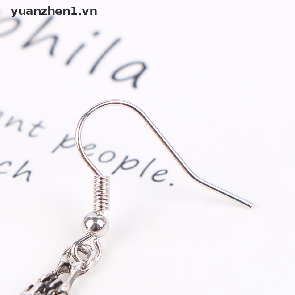 Bông Tai Hình Dơi Tráng Gương Phong Cách Gothic Punk Cổ Điển