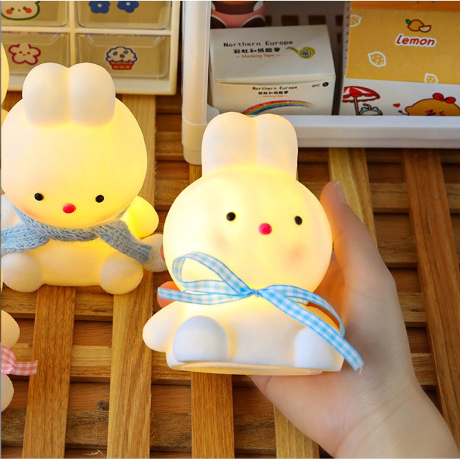 Đèn ngủ mini để bàn hình gấu thỏ đeo nơ siêu cute BAG U DENDEONO48