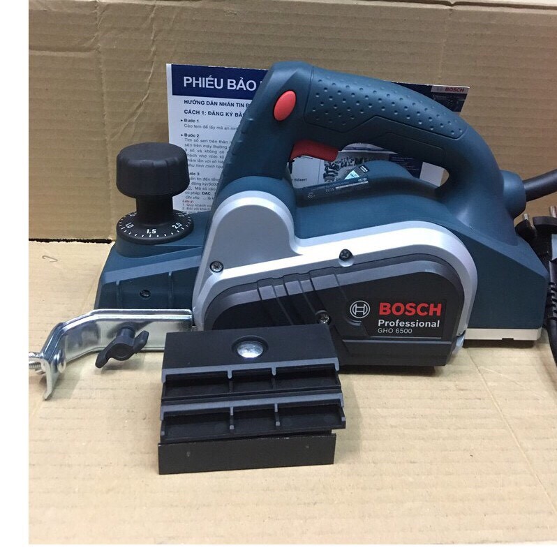 Máy  bào  Bosch GHO 6500  650W