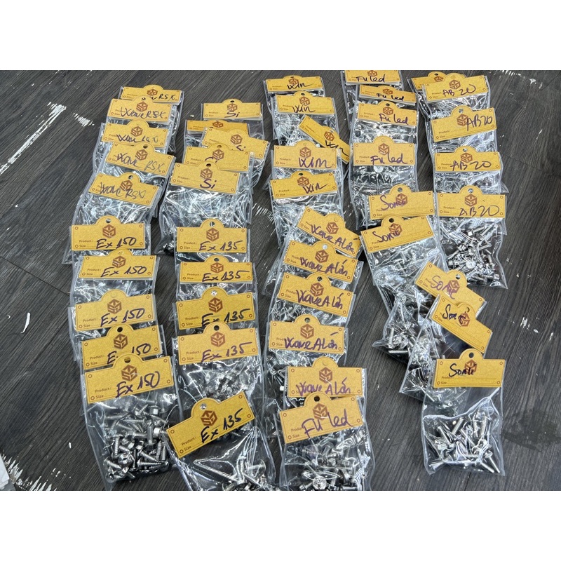 Bộ ốc dàn áo INOC SALAYA đủ xe