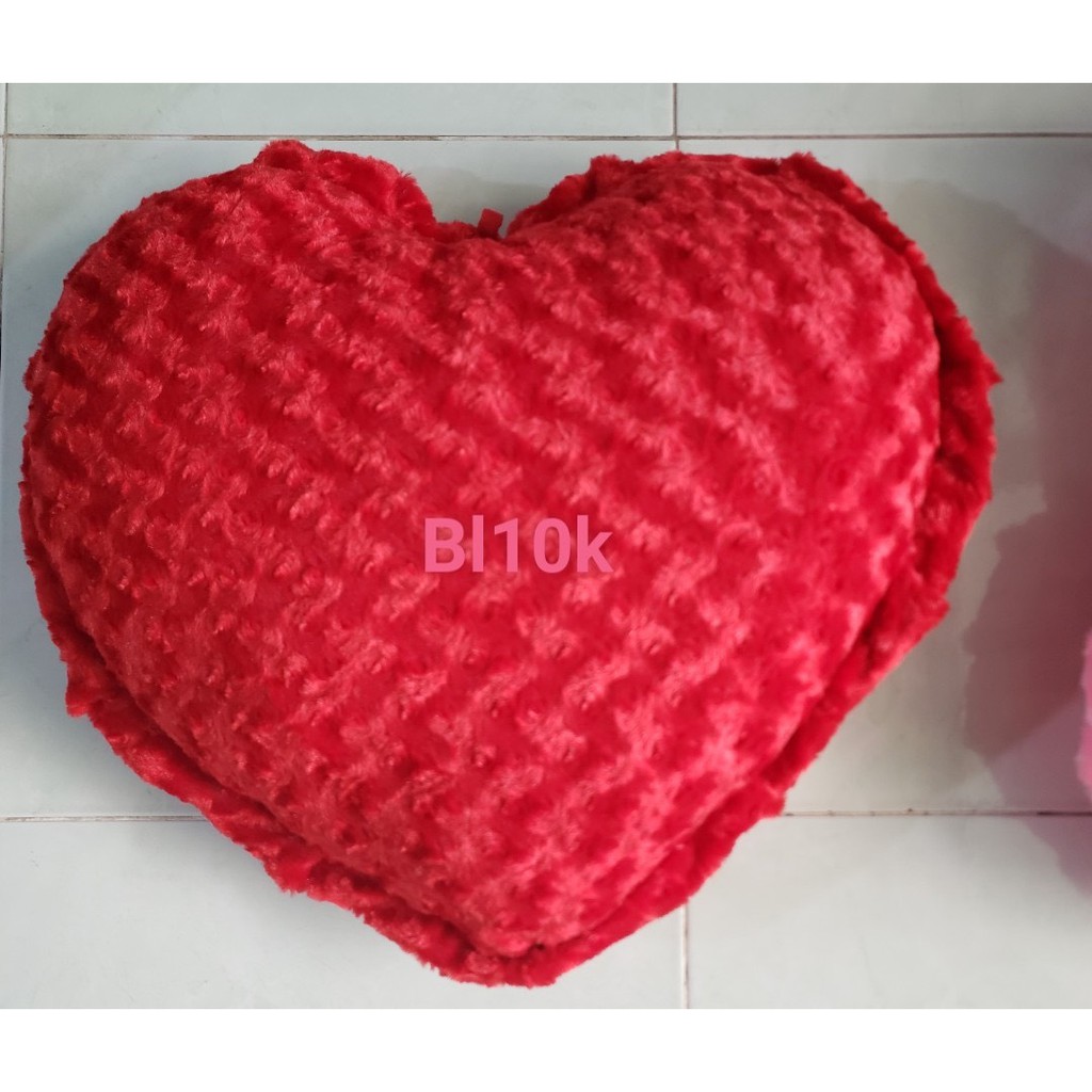 Gối tựa hình trái tim hình thật - quà tặng bạn gái