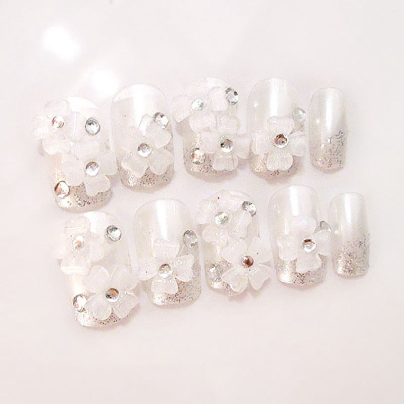 Set 24 móng giả trang trí đính hoa sang trọng cho lễ cưới