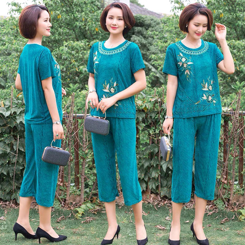 Bộ đồ trung niên nữ đẹp B60 - Quần áo ngủ mẹ mặc nhà cho người lớn tuổi mùa hè cao cấp sang trọng U40 U50 giá rẻ Bigsize
