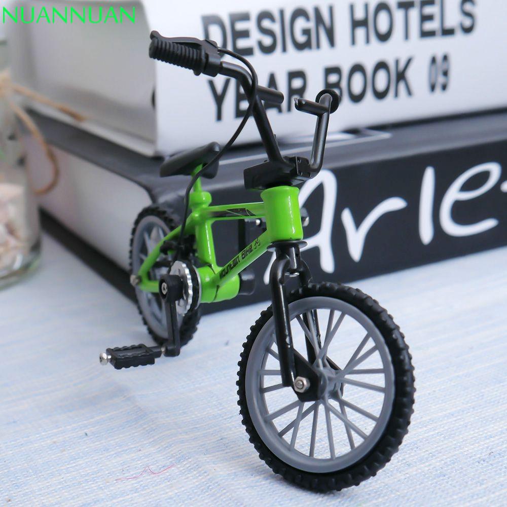 Xe đạp đồ chơi để bàn