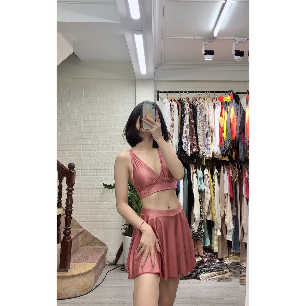 Bikini hai mảnh hồng ruốt dáng váy nữ tính mặc đi biển đi bơi đẹp ( Hàng loại 1)