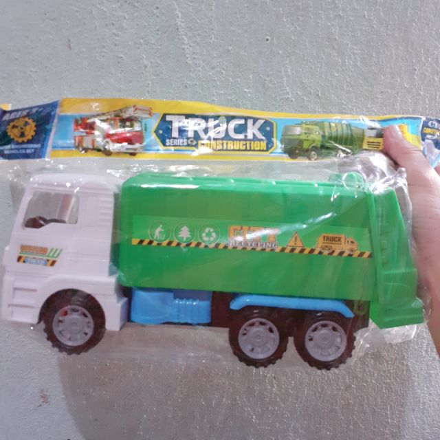 Đồ chơi xe chở rác chạy trớn