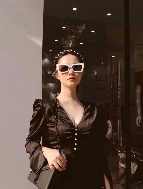 [Mã FAGOGO giảm 12% đơn 99K] Kính mát vuông trắng thời trang nữ, có thể thay mắt kính râm cho người cận | BigBuy360 - bigbuy360.vn