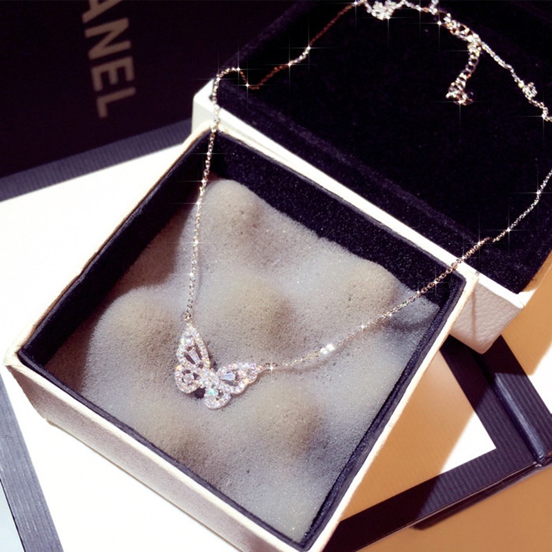 Vòng cổ Mặt Hình Bướm Đính Đá Zircon Thời Trang Cho Nữ