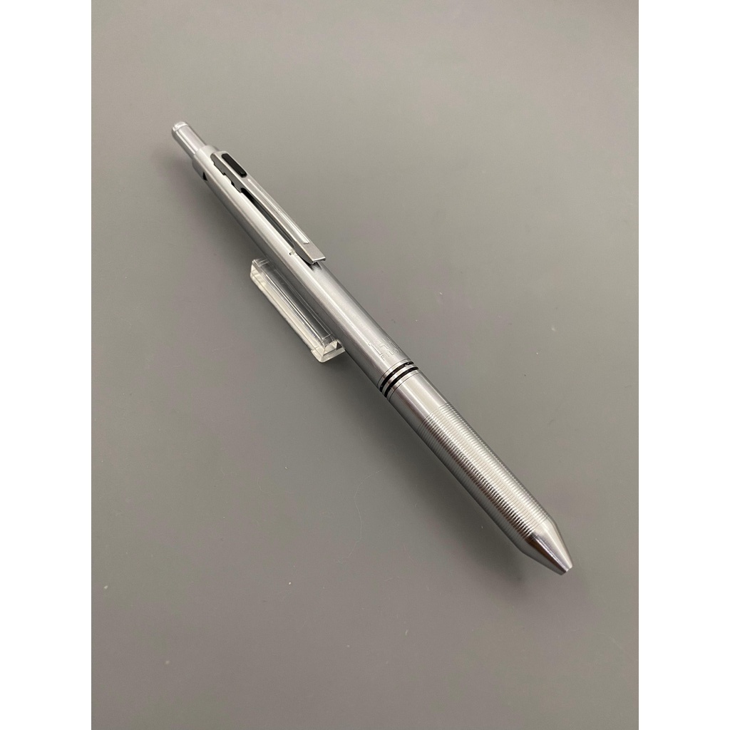 Bút bi bấm Pilot 2 ngòi made in Japan - 250.98983