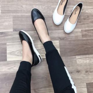 Giày Clarks