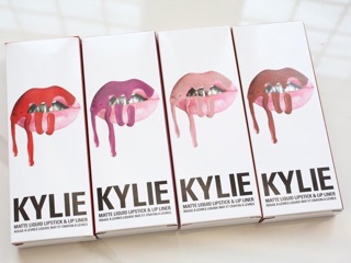 Son Kem Lì KYLIE - Liquid Lip Kit
