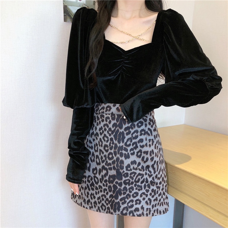 Áo nhung tay bồng sang trọng phong cách cổ điển cho các cô gái | BigBuy360 - bigbuy360.vn