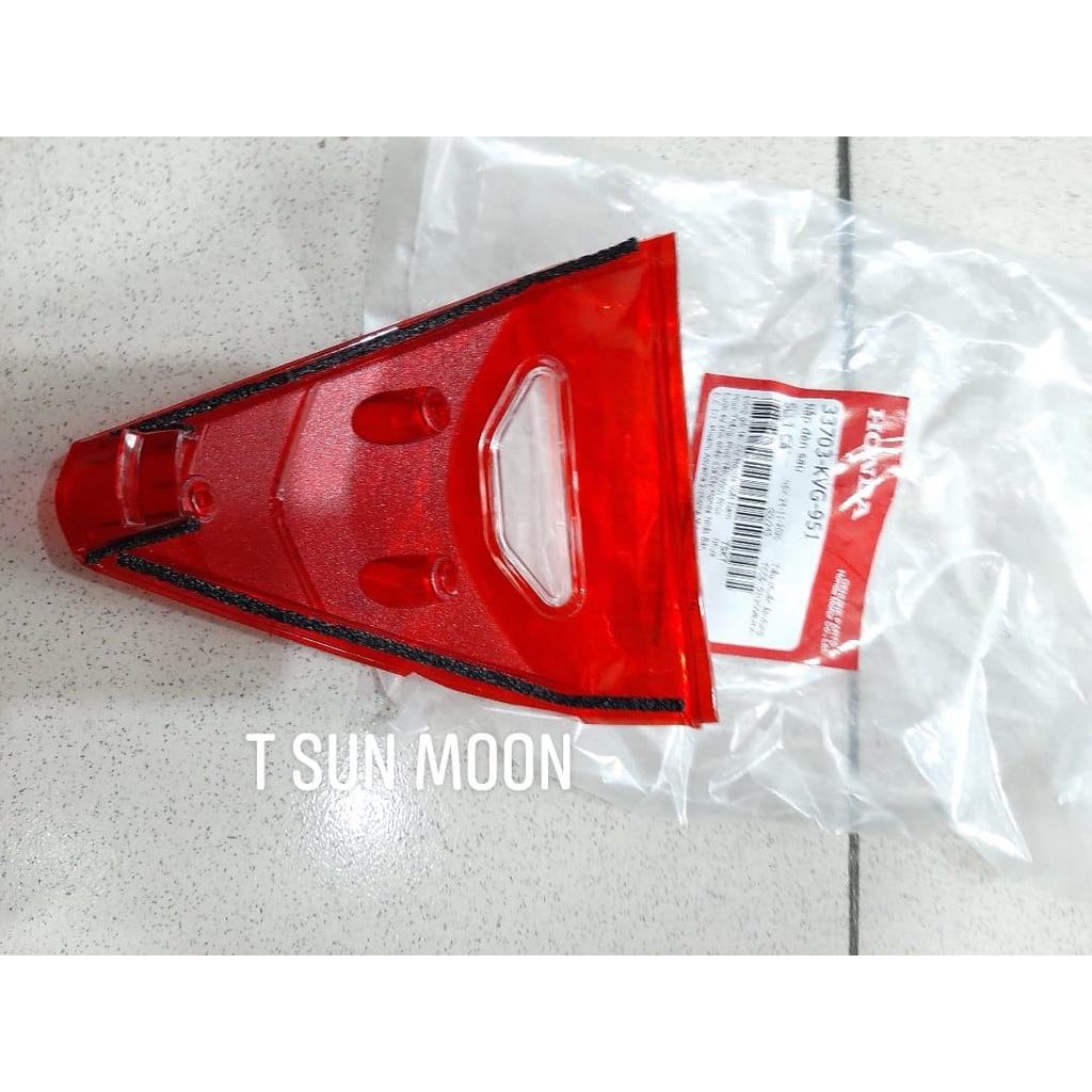 nắp hậu đỏ Nắp đèn sau nắp hậu ab 110 đầu nhỏ air blade 110 2008 - 2009- 2010 honda