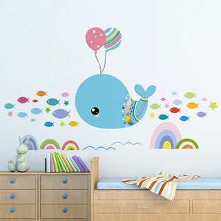 Decal dán tường   cá voi siêu to