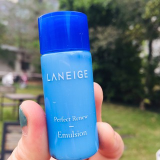 Sữa Dưỡng Laneige Giúp Phục Hồi Da Hoàn Hảo Perfect Renew Emulsion 15ml