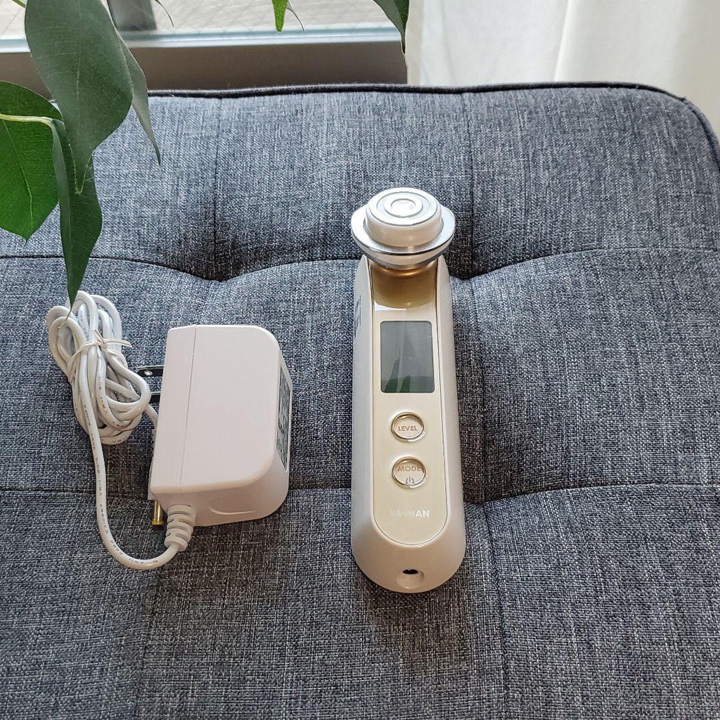 Máy chăm sóc da mặt làm sạch, đẩy dưỡng, nâng cơ Yaman HRF-10T, HRF 3
