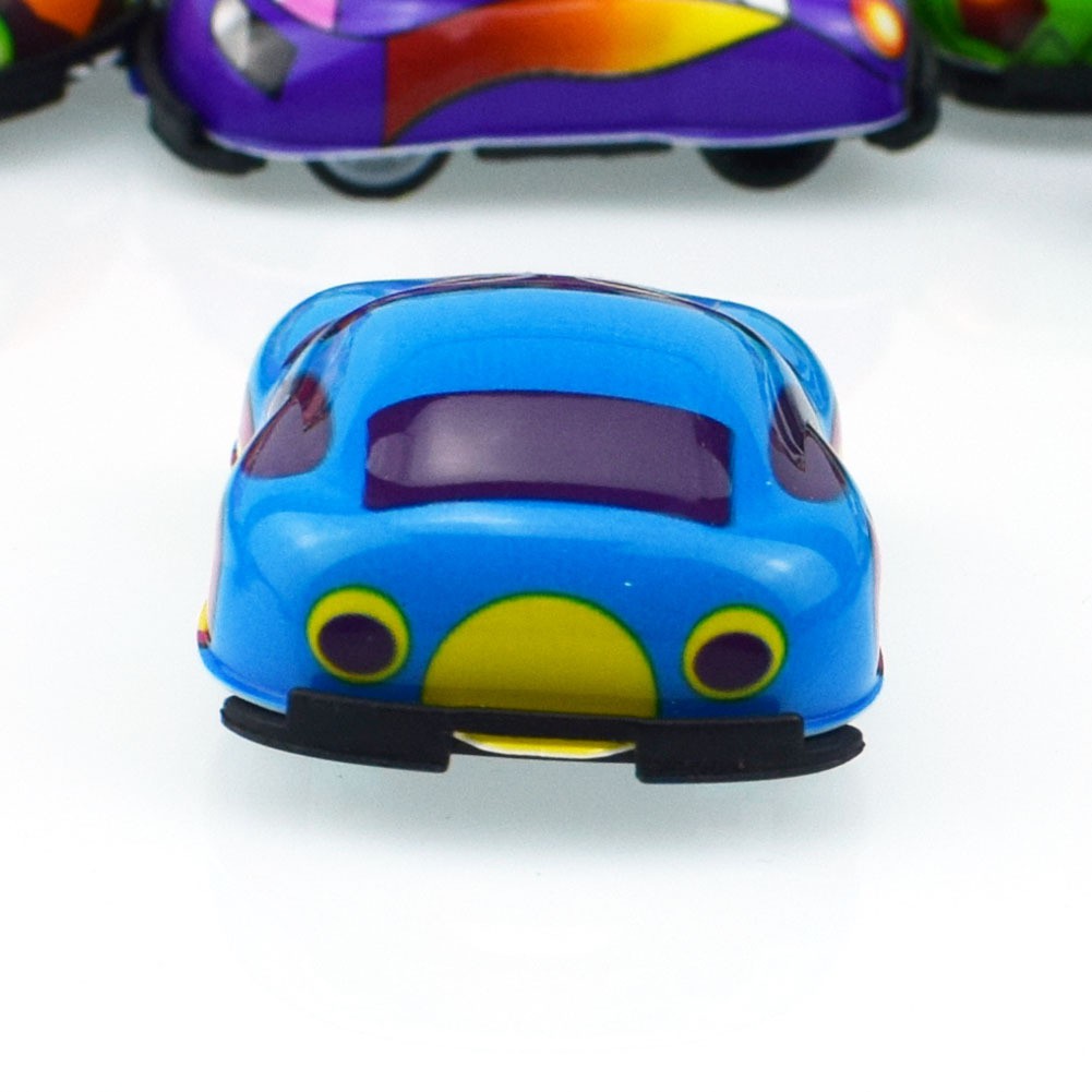 13c xe ô tô mini chạy bánh đà nhiều màu 5.5 cm nhựa làm đồ chơi giúp bé phát triển phản xạ và nhận biết màu sắc New4all