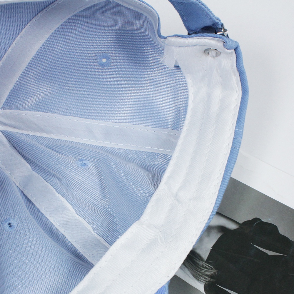 Mũ Lưỡi Trai Mềm Thoáng Khí Thêu Hình Mặt Cười Đơn Giản Thời Trang Xu Hướng Cho Nữ