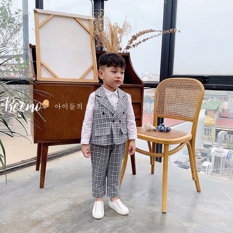 Set gile kẻ bé trai