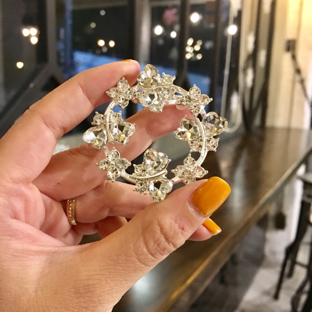 Cài áo mẫu mới