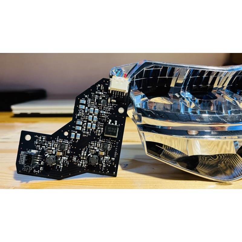 Mạch LED + Driver + Choá phản xạ tháo từ pha đèn zin SH