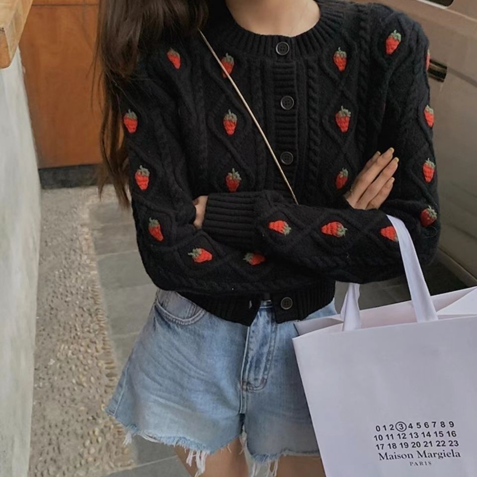 Áo khoác len cardigan tay dài thêu hình quả dâu tây thời trang cho nữ