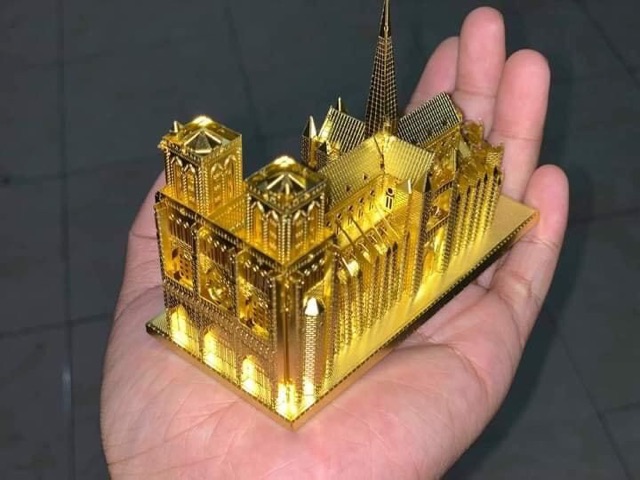 Mô hình kim loại 3D lắp ráp Nhà thờ Đức Bà Paris Vàng Notre-Dame de Paris [ Chưa lắp ]