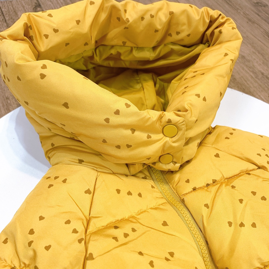 Áo khoác phao bông cừu cho bé trai bé gái Za.ra vàng tam giác nhí cá tính Nga Fish  A1K19V5